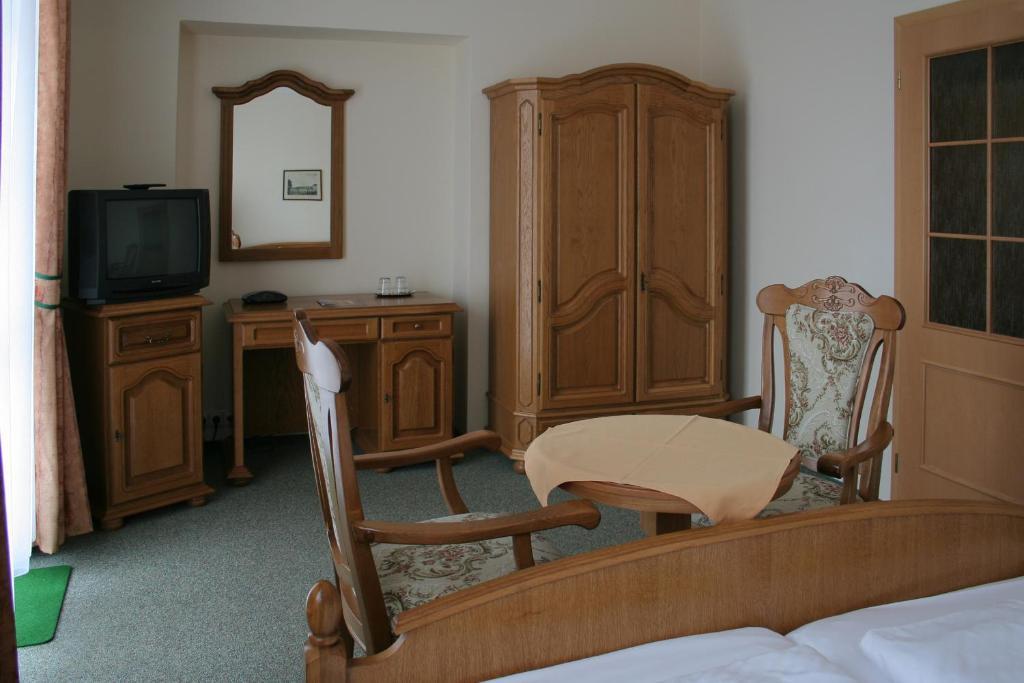 Villa Rosa Karlsbad Rum bild